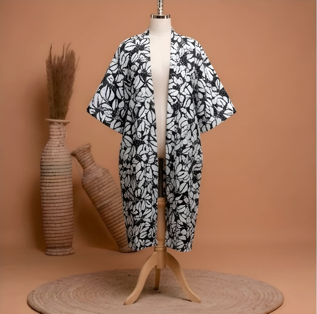 Luxury Black & White Floral Kimono & Wide-Leg Trouser Set